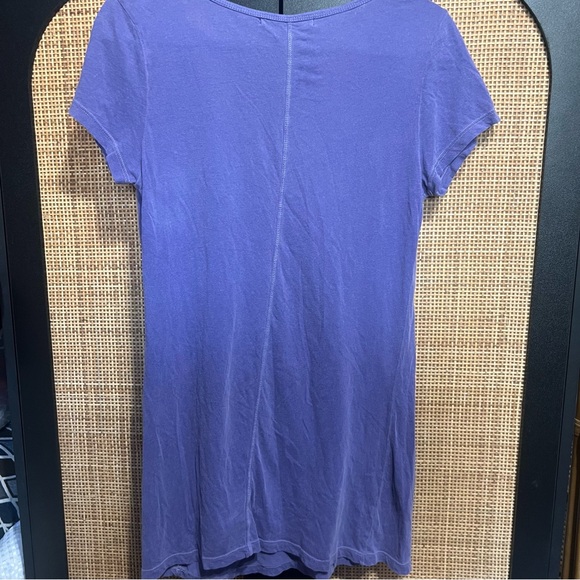 The Same Guy Purple V neck shirt large - Picture 4 of 6